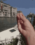 1758069499695.gif