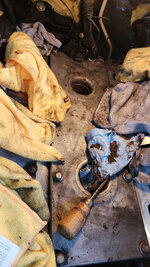 Knock sensors, head.jpg