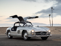 desktop-wallpaper-this-mercedes-benz-300sl-gullwing-has-moves-like-jagger-but-it.webp